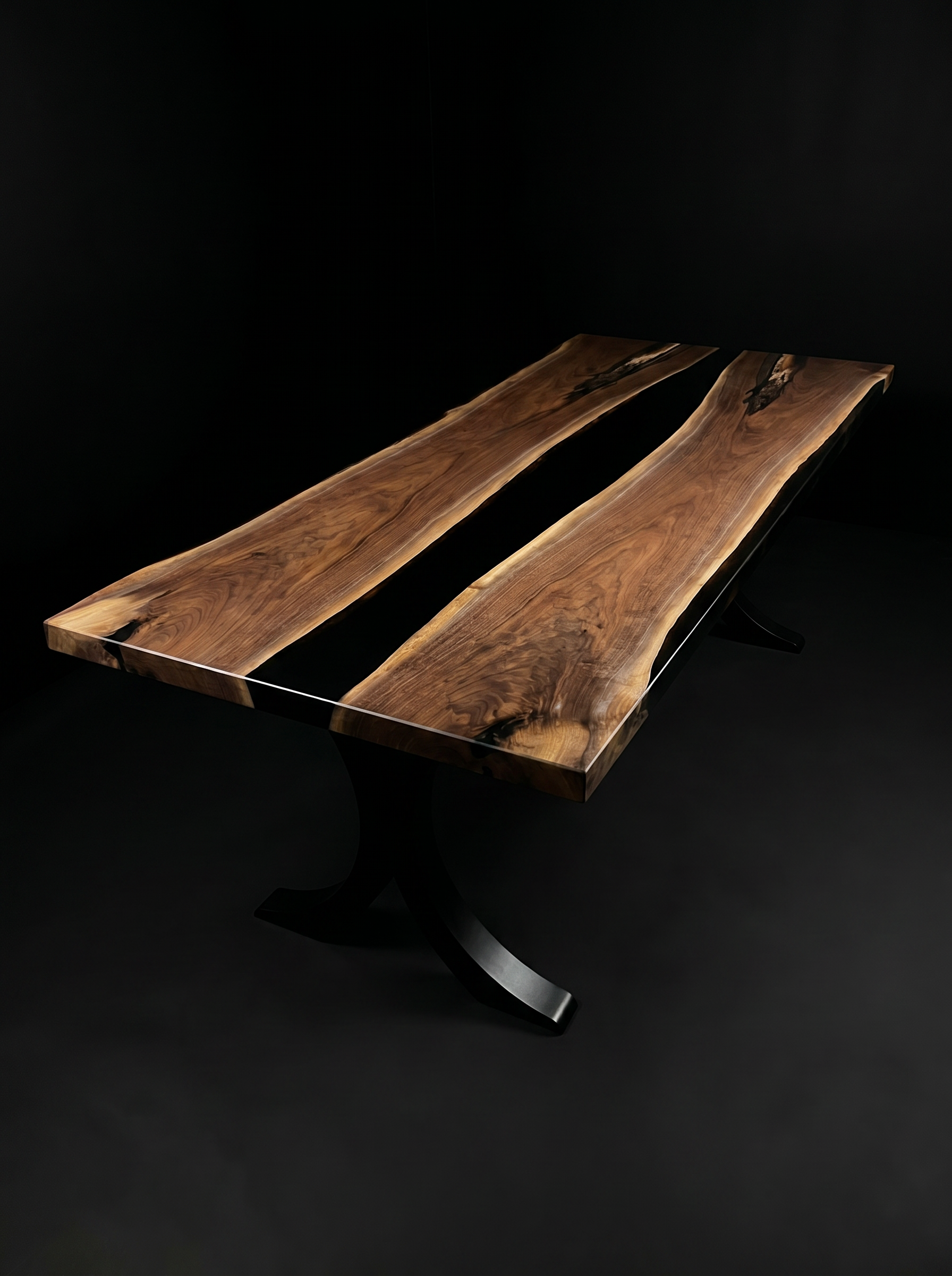 The Blackshore Table