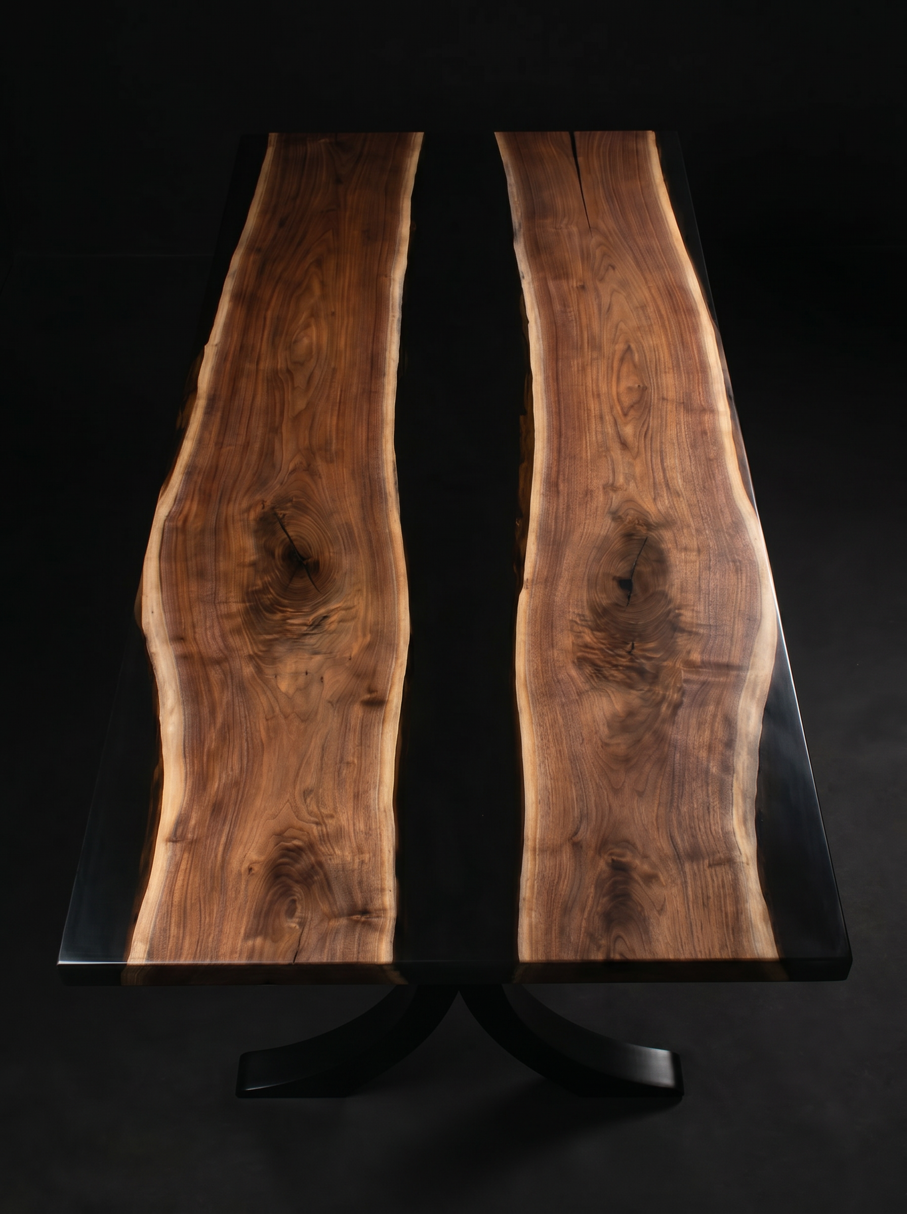 Crescent Leg